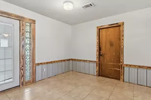 123 Ogden St, Winnie, TX 77665 - Photo 10