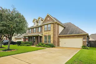 4220 Walnut Bend Dr, Friendswood, TX 77546 - Photo 1