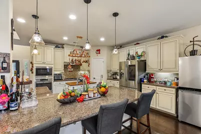 4220 Walnut Bend Drive, Friendswood, TX 77546 - Photo 18