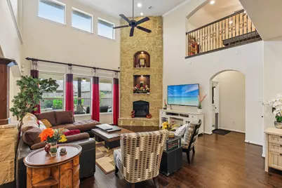 4220 Walnut Bend Drive, Friendswood, TX 77546 - Photo 10