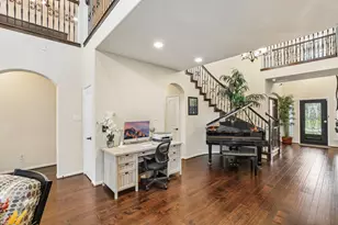 4220 Walnut Bend Dr, Friendswood, TX 77546 - Photo 8