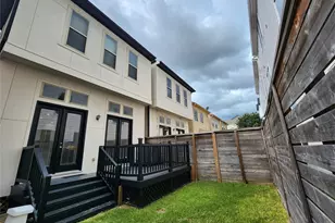 5706 Petty St, Houston, TX 77007 - Photo 44