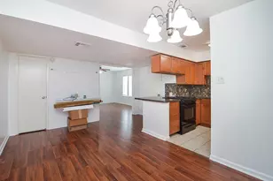 515 Tallowood Rd, Houston, TX 77024 - Photo 8