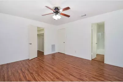 515 Tallowood Road #1, Houston, TX 77024 - Photo 12