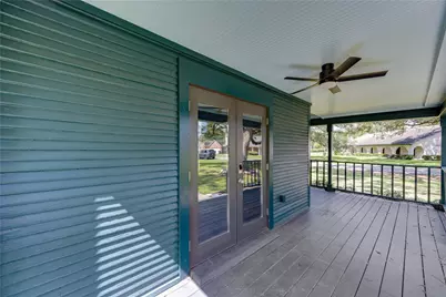 602 E Myrtle Street, Angleton, TX 77515 - Photo 18