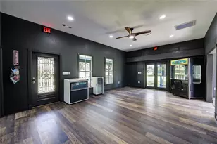 602 E Myrtle St, Angleton, TX 77515 - Photo 22