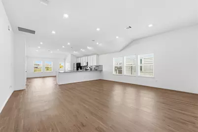 15747 Harding Bend Drive, Humble, TX 77346 - Photo 6
