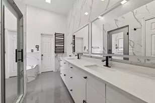 1311 Rene Ct, Sugar Land, TX 77479 - Photo 24