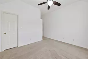 1311 Rene Ct, Sugar Land, TX 77479 - Photo 38