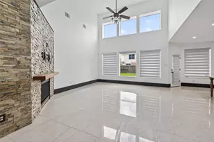 1311 Rene Ct, Sugar Land, TX 77479 - Photo 8
