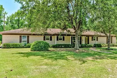 160 Linda Lane, Lumberton, TX 77657 - Photo 1