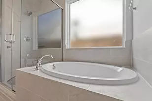 10919 Middle Rdg Dr, Missouri City, TX 77459 - Photo 24