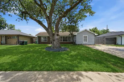 1841 Huge Oaks Street, Houston, TX 77055 - Photo 22