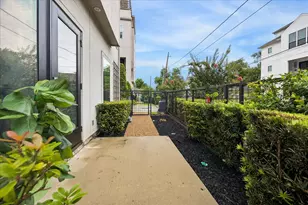 1604 Ovid St, Houston, TX 77007 - Photo 6