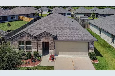 105 Blanco Drive, Huntsville, TX 77340 - Photo 2