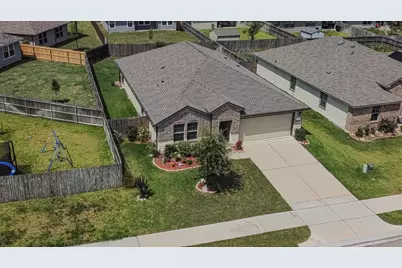 105 Blanco Drive, Huntsville, TX 77340 - Photo 4