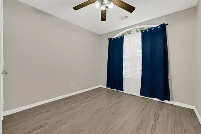 8123 Solara Bend, Houston, TX 77083 - Photo 18