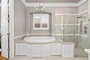 1631 Du Barry Ln, Houston, TX 77018 - Photo 16