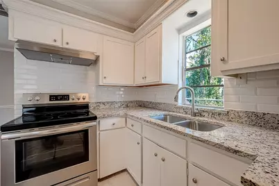 5831 Annunciation Street, Houston, TX 77016 - Photo 20