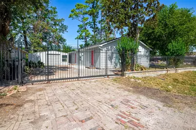 5831 Annunciation Street, Houston, TX 77016 - Photo 34