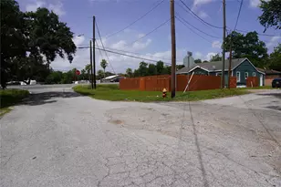 6803 6th St, Hitchcock, TX 77563 - Photo 32