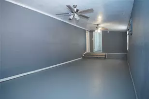 6803 6th St, Hitchcock, TX 77563 - Photo 28