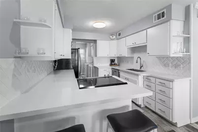 3535 Nasa Rd 1 #106, Seabrook, TX 77586 - Photo 6