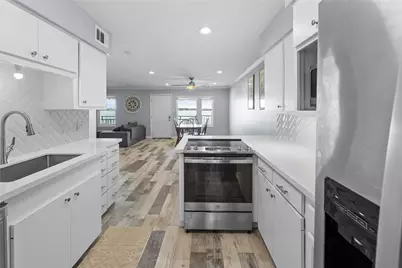 3535 Nasa Rd 1 #106, Seabrook, TX 77586 - Photo 8