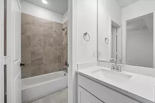 19214 Round Prairie Ln, Cypress, TX 77433 - Photo 16