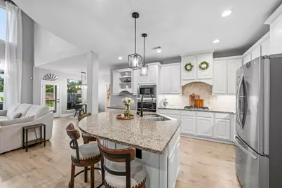 27927 Colonial Point Drive, Katy, TX 77494 - Photo 14