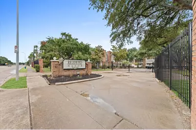 2626 Holly Hall Street #303, Houston, TX 77054 - Photo 16