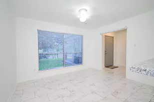 8615 Belle Park Dr, Houston, TX 77099 - Photo 12