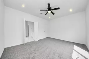7902 Parnell St, Houston, TX 77051 - Photo 14