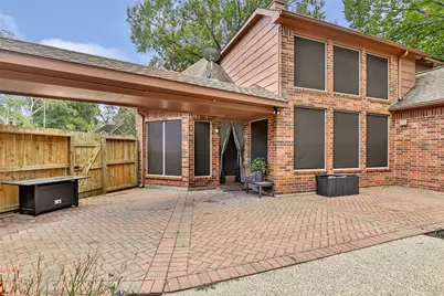 2010 Trail Water Court, Kingwood, TX 77339 - Photo 36