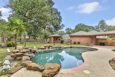 2010 Trail Water Court, Kingwood, TX 77339 - Photo 34