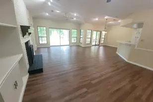 813 River Oaks, Huntsville, TX 77340 - Photo 12