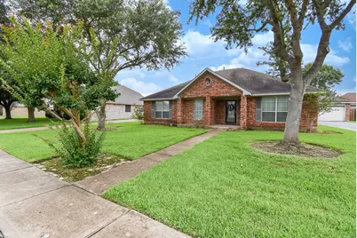 2214 Meadows Boulevard, League City, TX 77573 - Photo 34