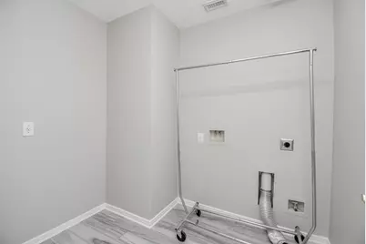 2214 Meadows Boulevard, League City, TX 77573 - Photo 36