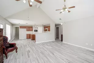2214 Meadows Blvd, League City, TX 77573 - Photo 12