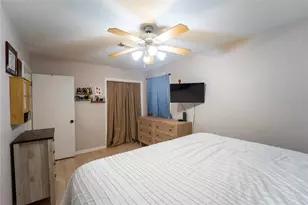 1101 Orange St, La Marque, TX 77568 - Photo 12