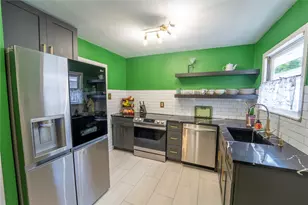 1101 Orange St, La Marque, TX 77568 - Photo 6