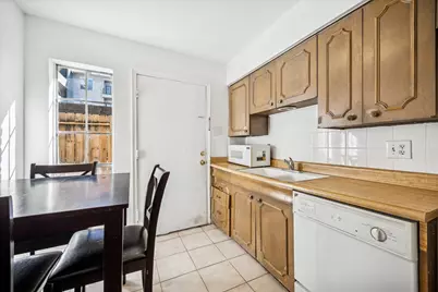 7600 Burgoyne Road #143, Houston, TX 77063 - Photo 6