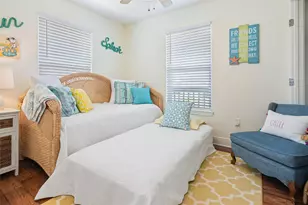 981 S Stingaree Dr, Crystal Beach, TX 77650 - Photo 18