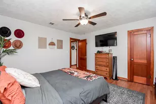 302 Damon St, Richmond, TX 77406 - Photo 24