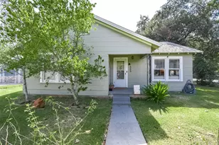 302 Damon St, Richmond, TX 77406 - Photo 2