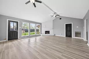 8006 White Swan Dr, Humble, TX 77396 - Photo 8