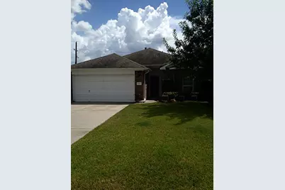 2205 Highland Crossing Drive, Conroe, TX 77304 - Photo 2