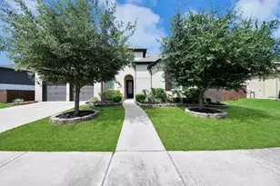 10127 Blythe St, Rosharon, TX 77583 - Photo 4