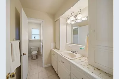 5002 Leafy Hollow Court, Houston, TX 77018 - Photo 30