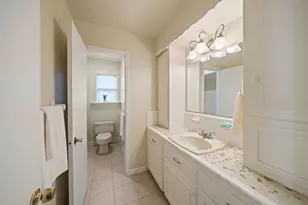 5002 Leafy Hollow Ct, Houston, TX 77018 - Photo 30